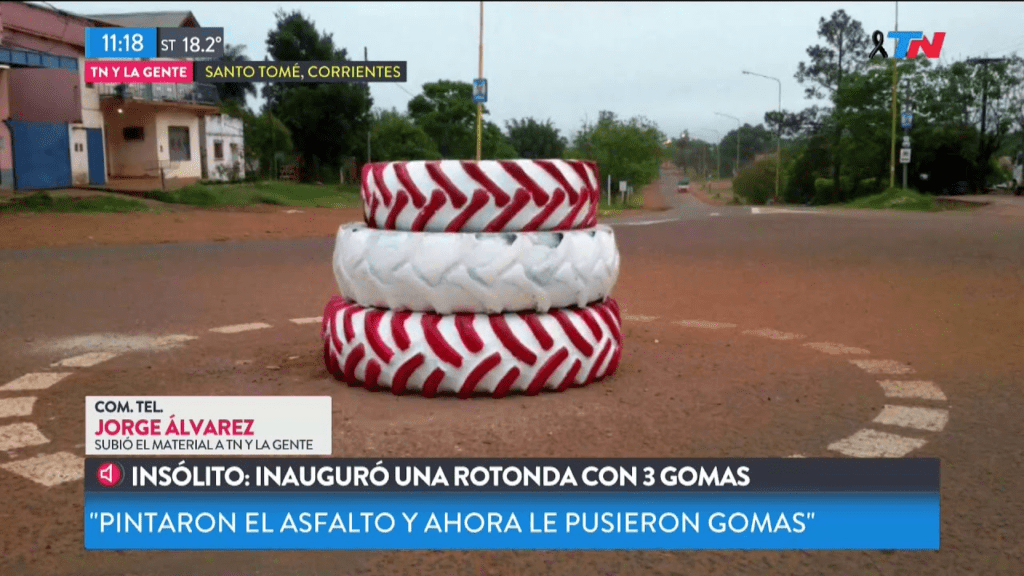 Corrientes inauguran una rotonda con tres gomas , TN.com.ar,