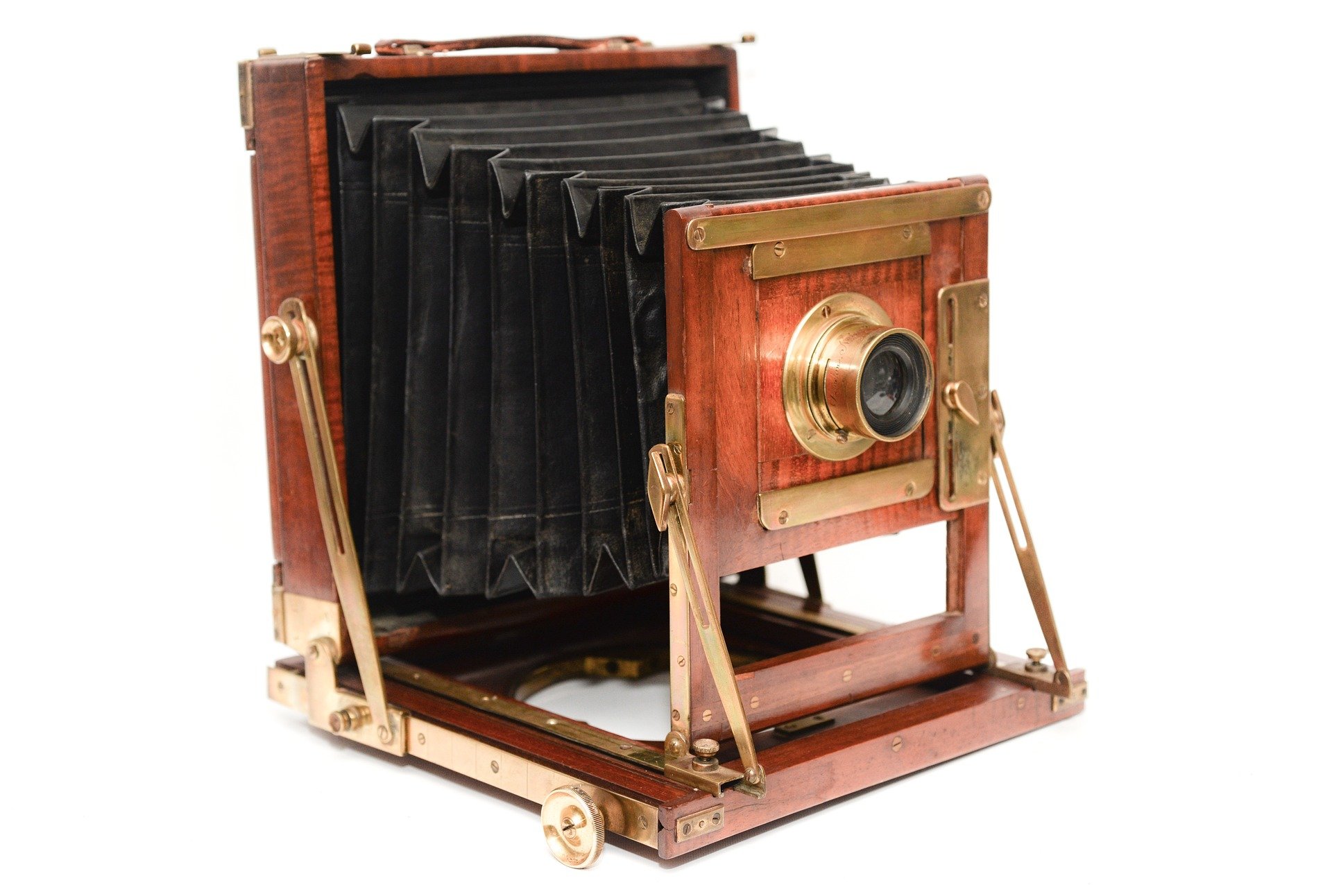 2022 - Camara antigua, 1900, 1903, wooden camera-2510933_1920